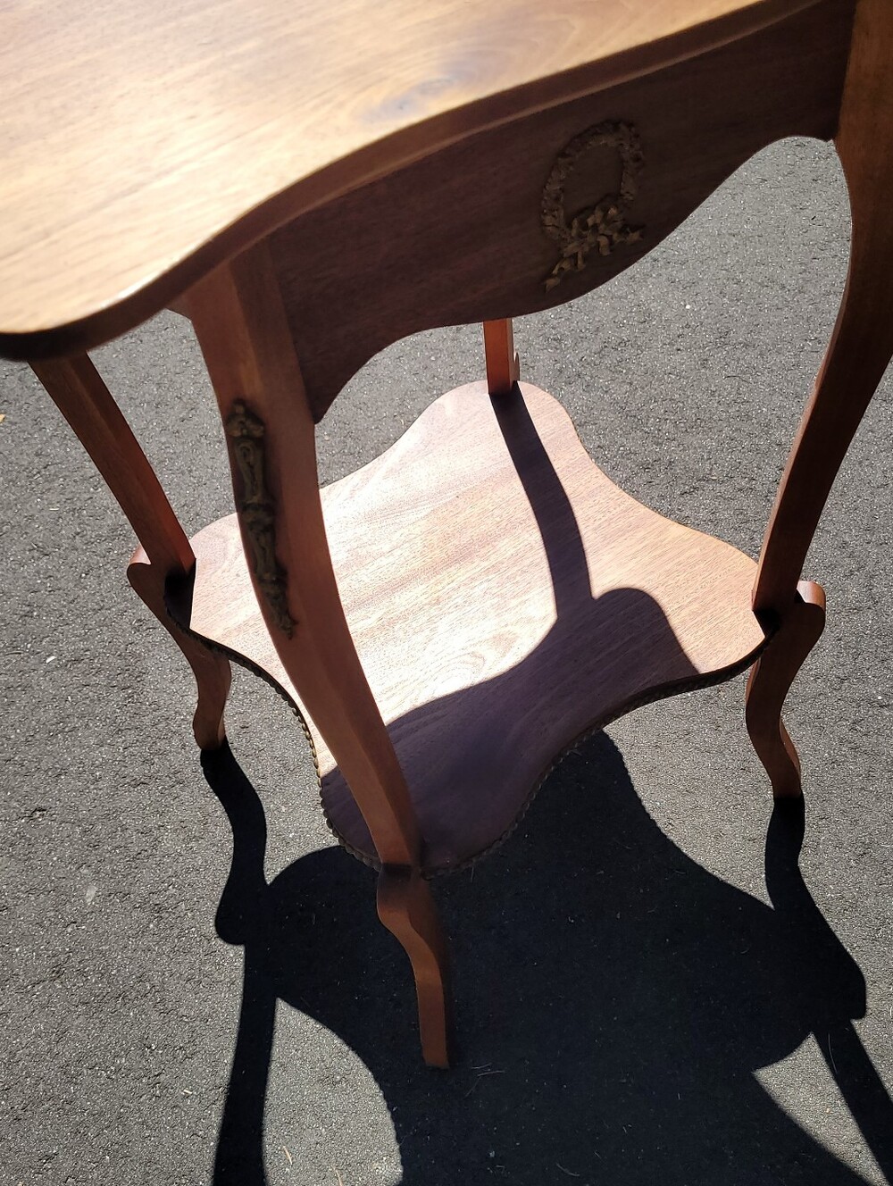 Vintage Parlor Table - Picture 11 of 11